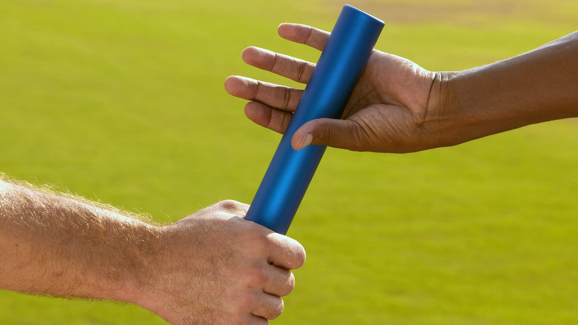 “足球+文化+旅游”产业融合创新成果在行业内不断深化，行业活力持续释放