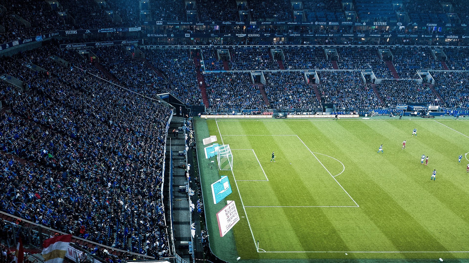 爱游戏中国-“青训++互联网”平台在全国普及，行业数字化转型加速，互联网+青红